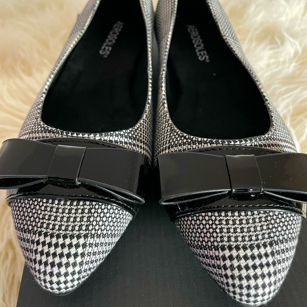 Size 8 “Classy Girl” by Aerosoles. New in box.